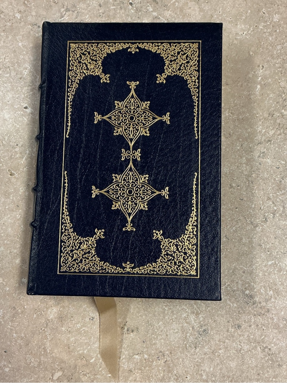 Pride & Prejudice Jane Austen Vintage Leather Bound Collectors Edition 1977